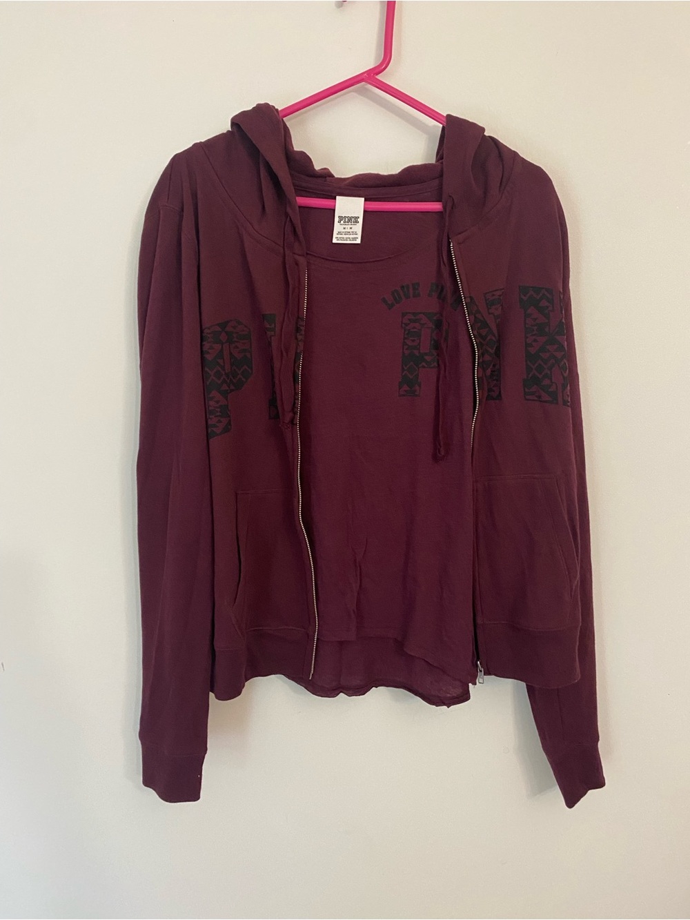 2014 VS PINK Aztec print Burgundy Zip Front Hoodie Sweatshirt & tee RARE